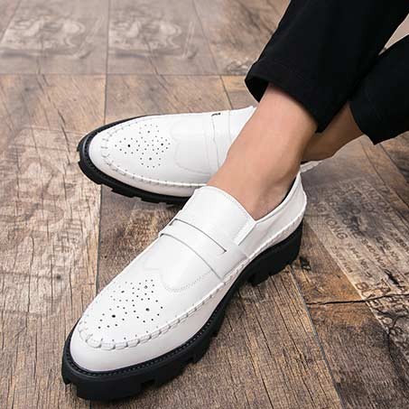 white flats men